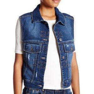 (New w/o Tag) Union Bay Distressed Denim Vest